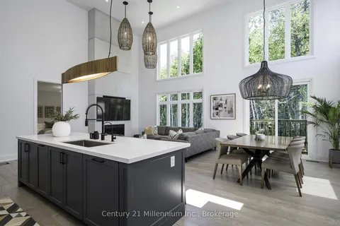 107 TEKIAH Road, Blue Mountains, ON N0H 1J0