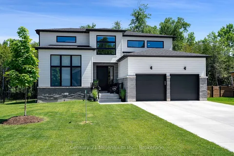 107 TEKIAH Road, Blue Mountains, ON N0H 1J0