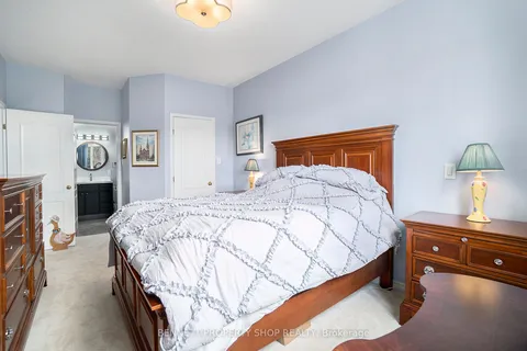 55 Eileen Crescent, Stittsville - Munster - Richmond, ON K2S 1X2