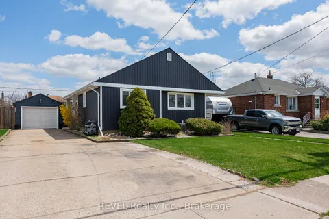 20 Whyte Avenue, Thorold, ON L2V 2T3