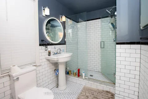 3 Daly Avenue, Stratford, ON N5A 1B7