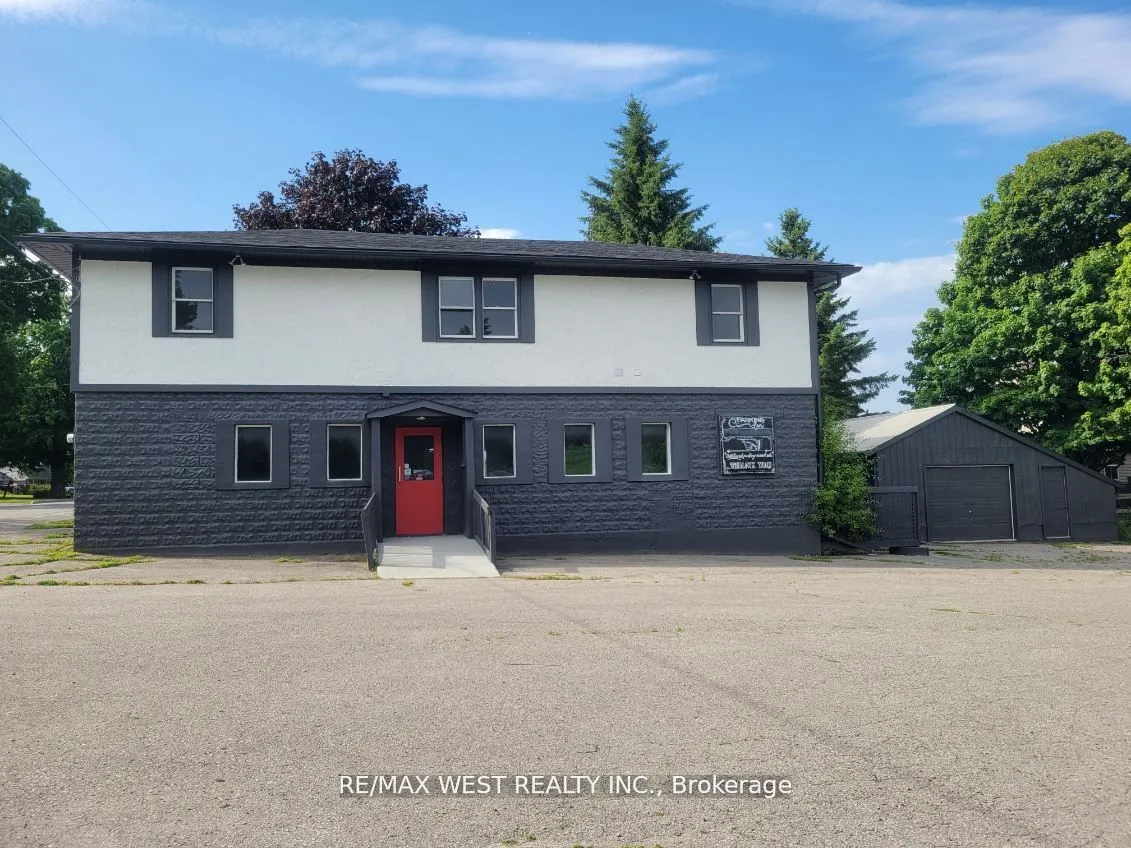 8642 Lander Road, Hamilton Township, ON K0K 2E0