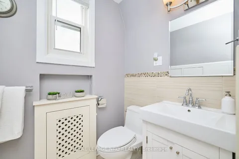 157 South Drive, St. Catharines, ON L2R 4W3