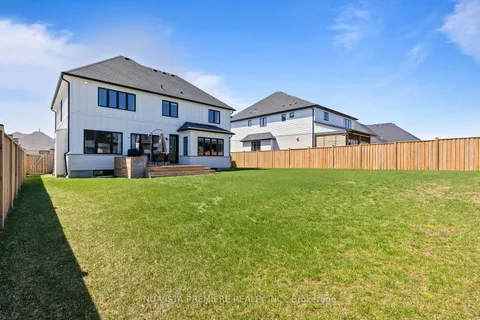 2138 Wallingford Avenue, London North, ON N6G 0E6