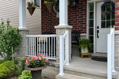 1609 Providence Crescent, Kingston, ON K7P 0H8