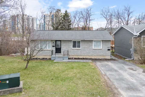16 Limeridge Drive, Kingston, ON K7M 6M3