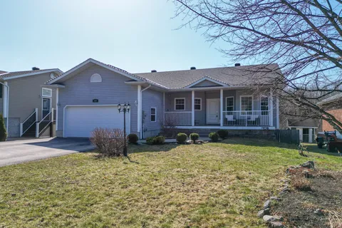 161 Golf Course Road, Callander, ON P0H 1H0