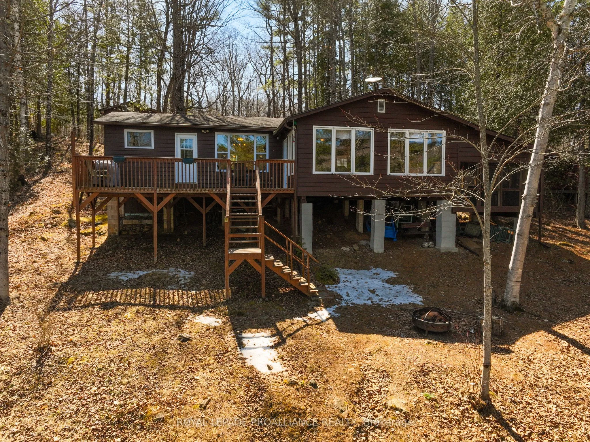 1045 Wheatley Lane, North Frontenac, ON K0H 1K0
