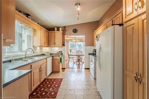 18 Cummings Street, Brant, ON N0E 1L0