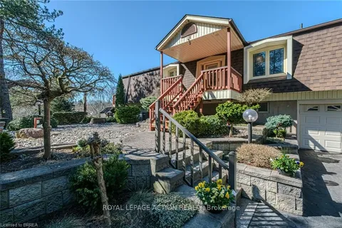 18 Cummings Street, Brant, ON N0E 1L0
