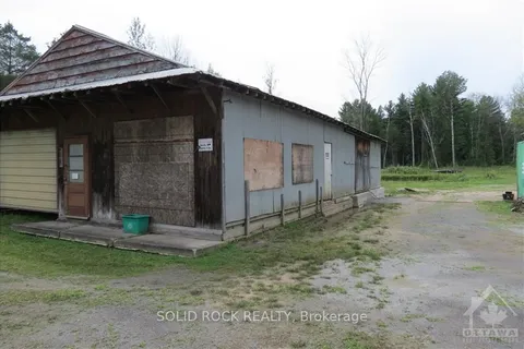 2102 County Rd 44 Road, Edwardsburgh/Cardinal, ON K0E 1X0