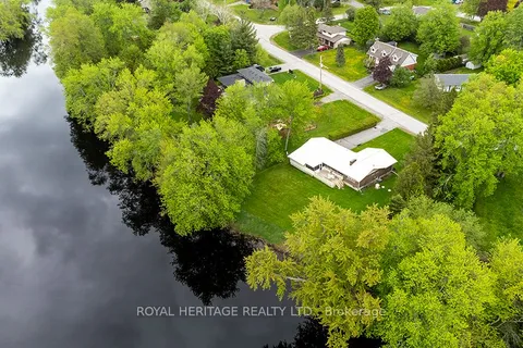 80 Greenfield Park, Belleville, ON K0K 1V0