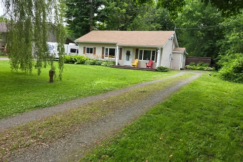 2063 COUNTY RD 44 Road, Edwardsburgh/Cardinal, ON K0E 1X0