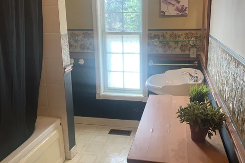 1087 Merkley Road, Gravenhurst, ON P1P 1R3