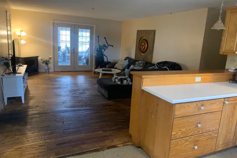 1087 Merkley Road, Gravenhurst, ON P1P 1R3
