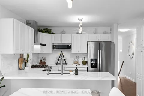 2726 Foxmeadow Road, Peterborough East, ON K9L 0B6