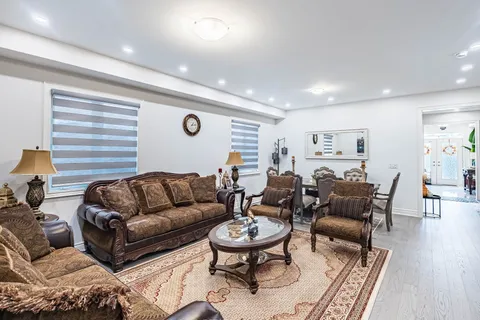 62 Cattail Crescent, Hamilton, ON L0R 1Z6