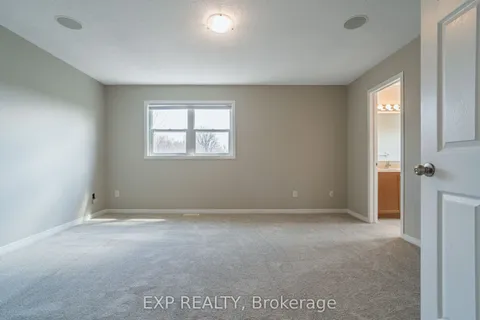 328 Maxwell Bridge Road, Kanata, ON K2W 0A5