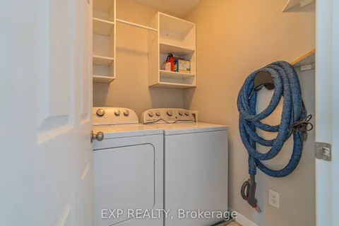 328 Maxwell Bridge Road, Kanata, ON K2W 0A5