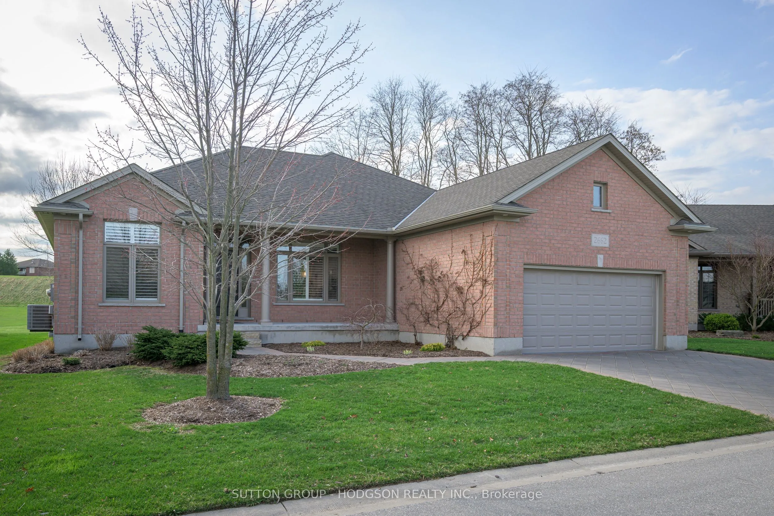 2662 Sandra Post Crescent, ON N6K 5R4