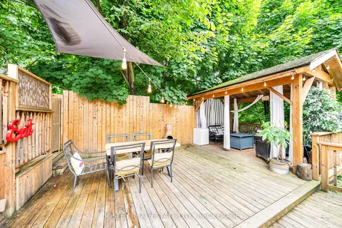 63 Yates Street, St. Catharines, ON L2R 5R7