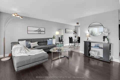 230 St. Catharines Street, West Lincoln, ON L0R 2A0