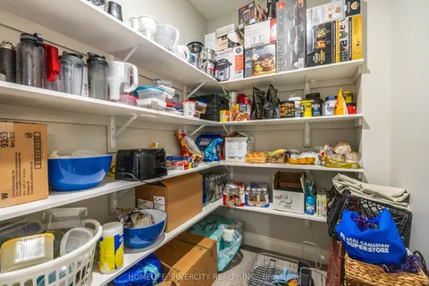 503 Bonaventure Court, Greater Sudbury, ON P3A 0B4