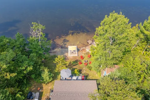 3716 BRUNEL Road, Lake of Bays, ON P0B 1E0
