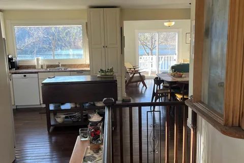 42 Rebecca Lane, Westport, ON K0G 1X0
