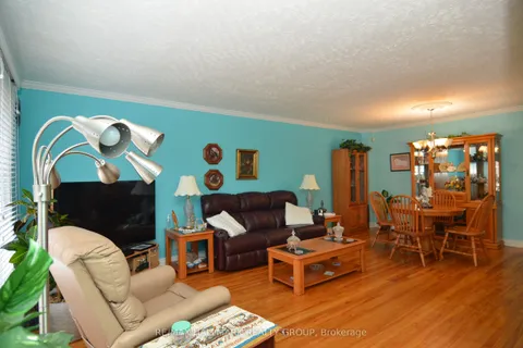 686 Cummings Avenue, Overbrook - Castleheights and Area, ON K1K 2K8