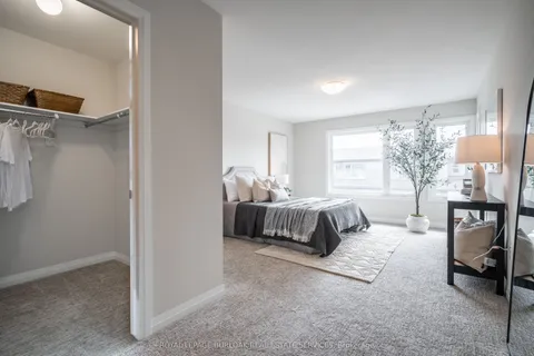 4552 Portage Road, Niagara Falls, ON L2E 6A8