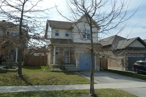 124 Fleming Way, Shelburne, ON L9V 3E5