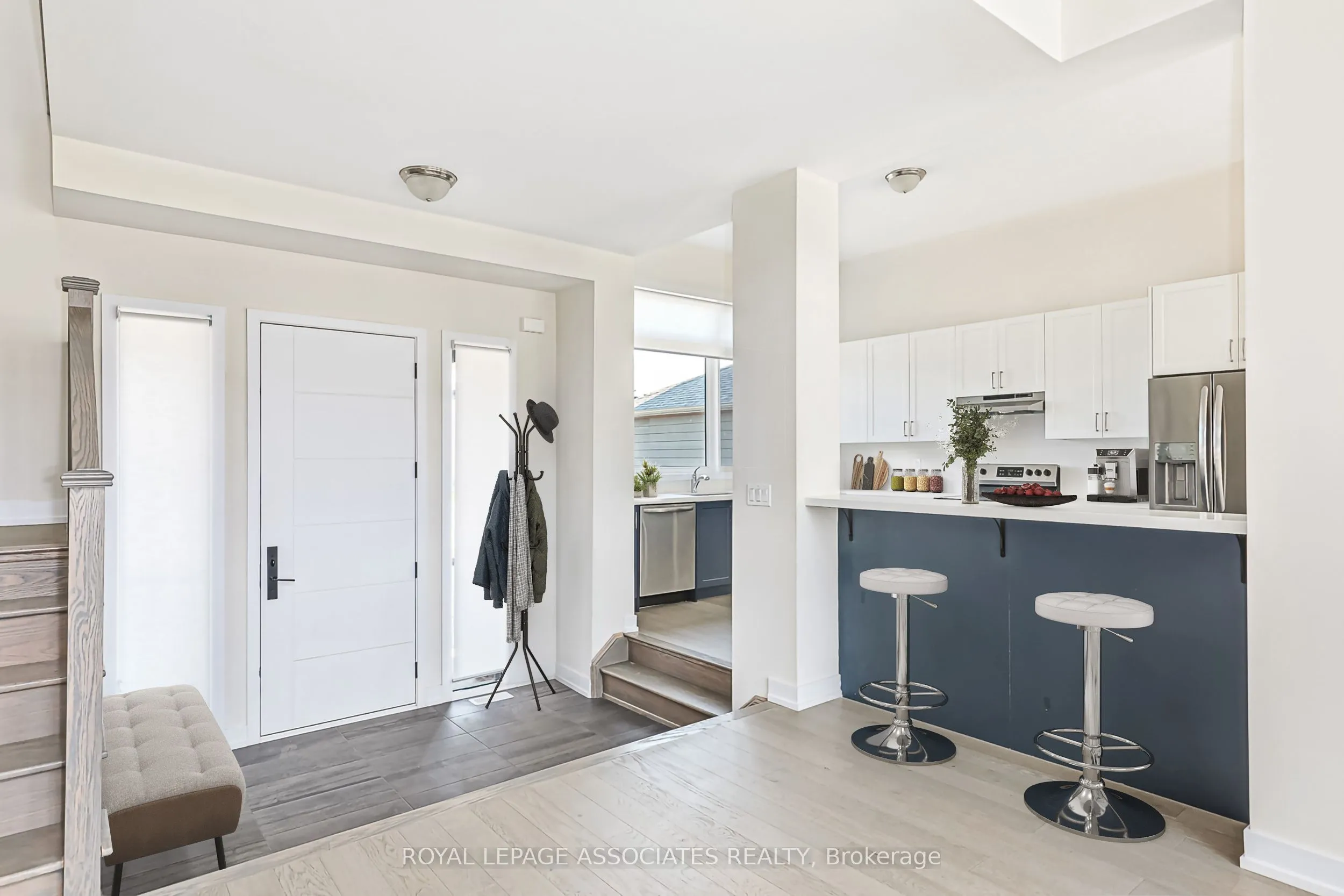 111 Cattail Crescent, Blue Mountains, ON L9Y 5J6