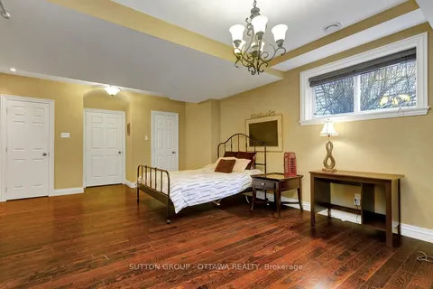163 Copperwood Street, Orleans - Convent Glen and Area, ON K1C 7S3