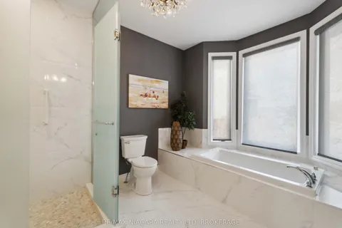 3555 CANFIELD Crescent, Fort Erie, ON L0S 1S0