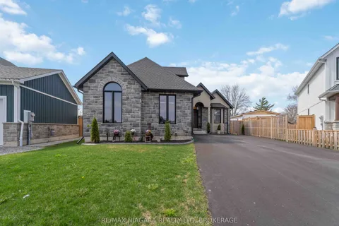 3555 CANFIELD Crescent, Fort Erie, ON L0S 1S0