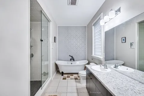 96 Anastasia Boulevard, West Lincoln, ON L0R 2A0