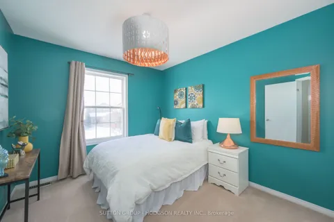 1934 Bloom Crescent, London North, ON N5X 4N3