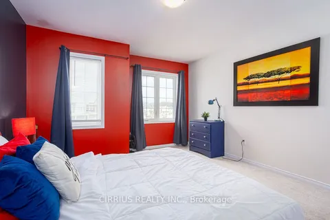7776 Tupelo Crescent, Niagara Falls, ON L2H 3R8