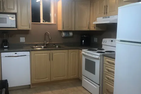 35 Cloverloft Court, Stittsville - Munster - Richmond, ON K2S 1T3