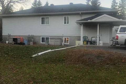 35 Cloverloft Court, Stittsville - Munster - Richmond, ON K2S 1T3