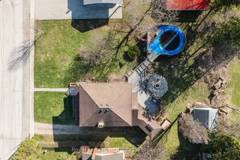99 Maitland Street, Minto, ON N0G 1Z0