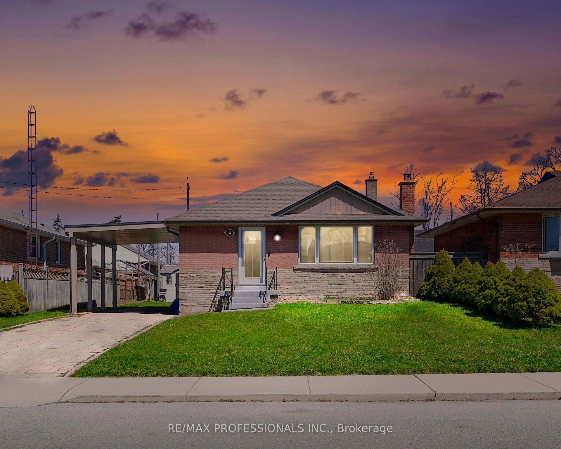 41 Elliott Avenue, Hamilton, ON L8T 2H7
