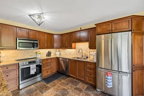 34 Forchuk Crescent, Quinte West, ON K8V 3S4