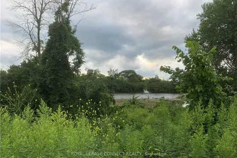 101 Cannifton Road, Belleville, ON K8N 4V2