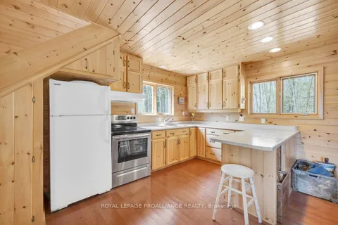 1091 Lindey Lane, North Frontenac, ON K0H 1B0