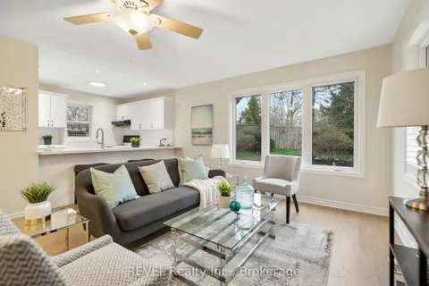 6839 Imperial Court, Niagara Falls, ON L2G 7W9