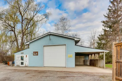 48 Travelled Road, London East, ON N6M 1H2
