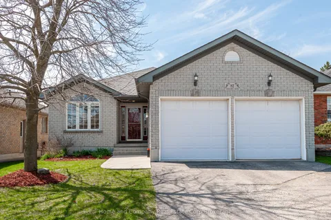 82 Gregory Crescent, Stratford, ON N5A 8A6