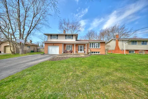 953 Grandview Road, Fort Erie, ON L2A 5R4